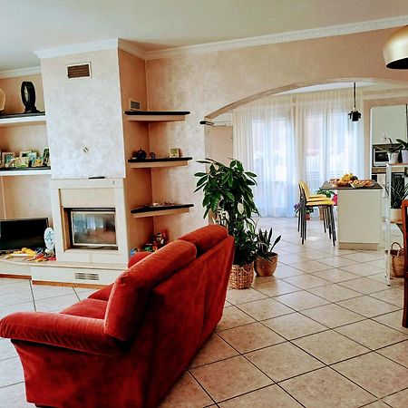 Monti E Mare Bed & Breakfast Lanusei Exterior photo