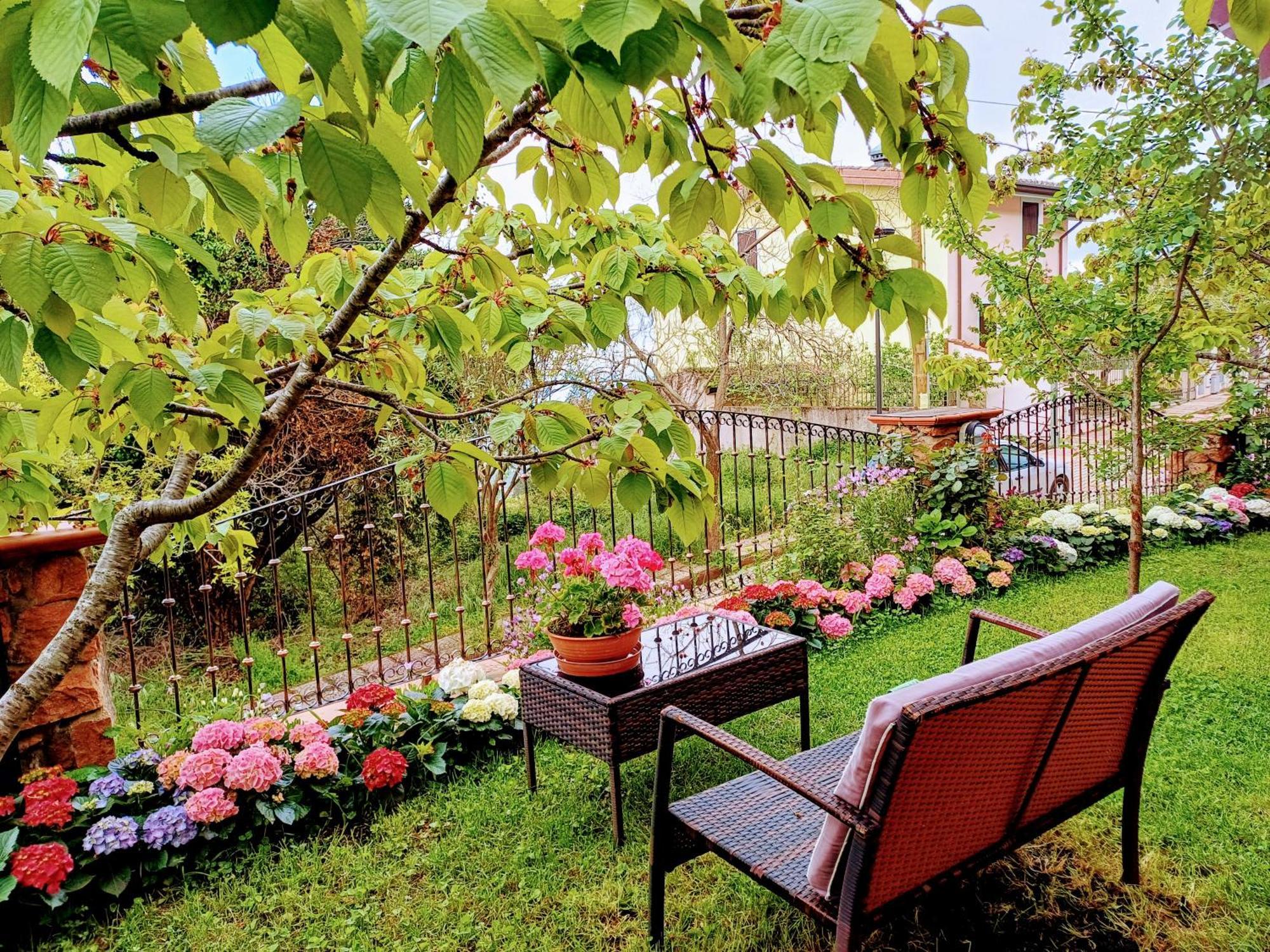 Monti E Mare Bed & Breakfast Lanusei Exterior photo